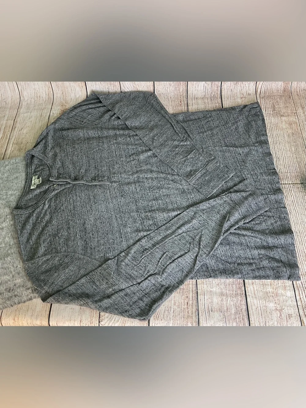 J. Crew Men's Long Sleeve Henley Heather Gray Size XLT